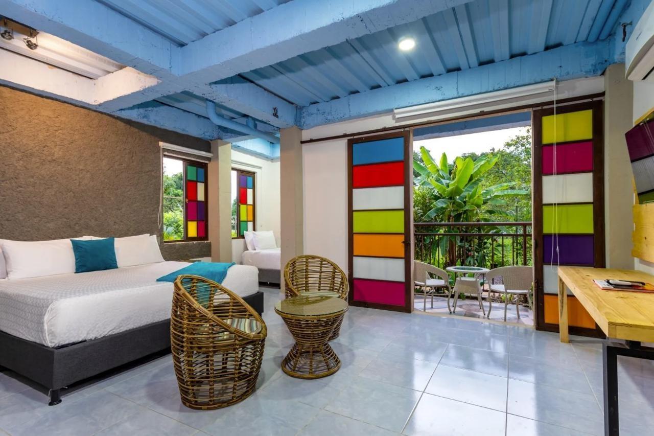Nq Hotel Orinoquia Granja Campo Alegre エクステリア 写真