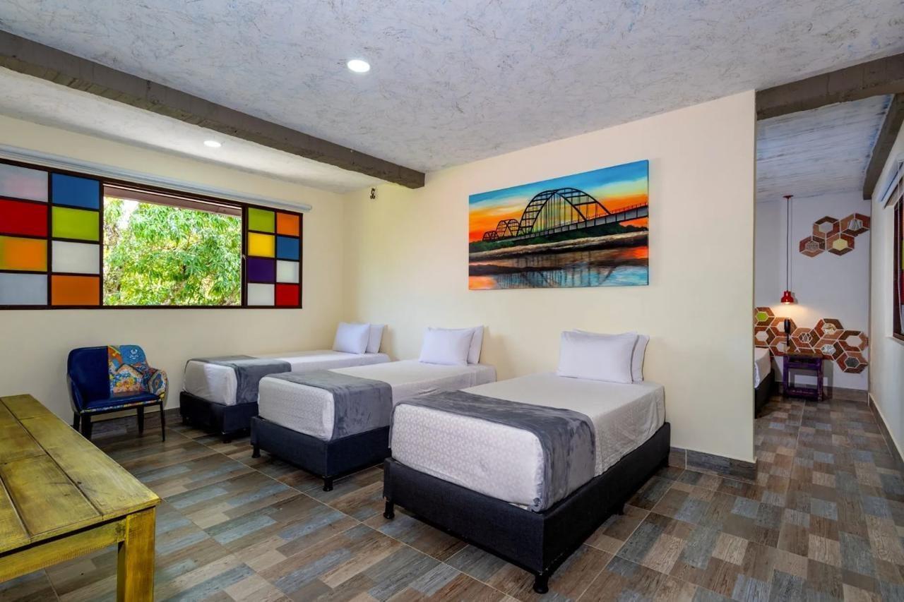 Nq Hotel Orinoquia Granja Campo Alegre エクステリア 写真