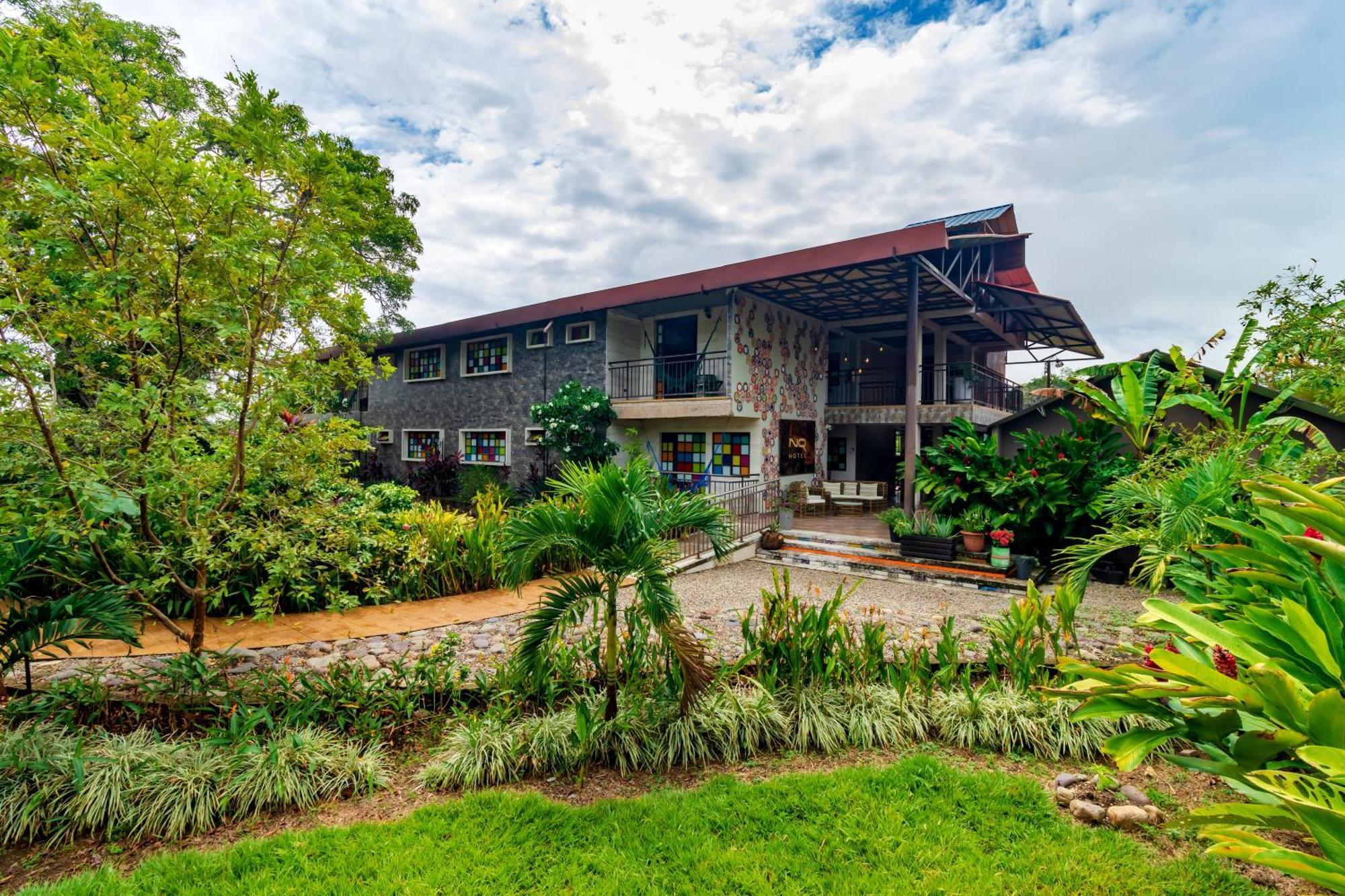 Nq Hotel Orinoquia Granja Campo Alegre エクステリア 写真