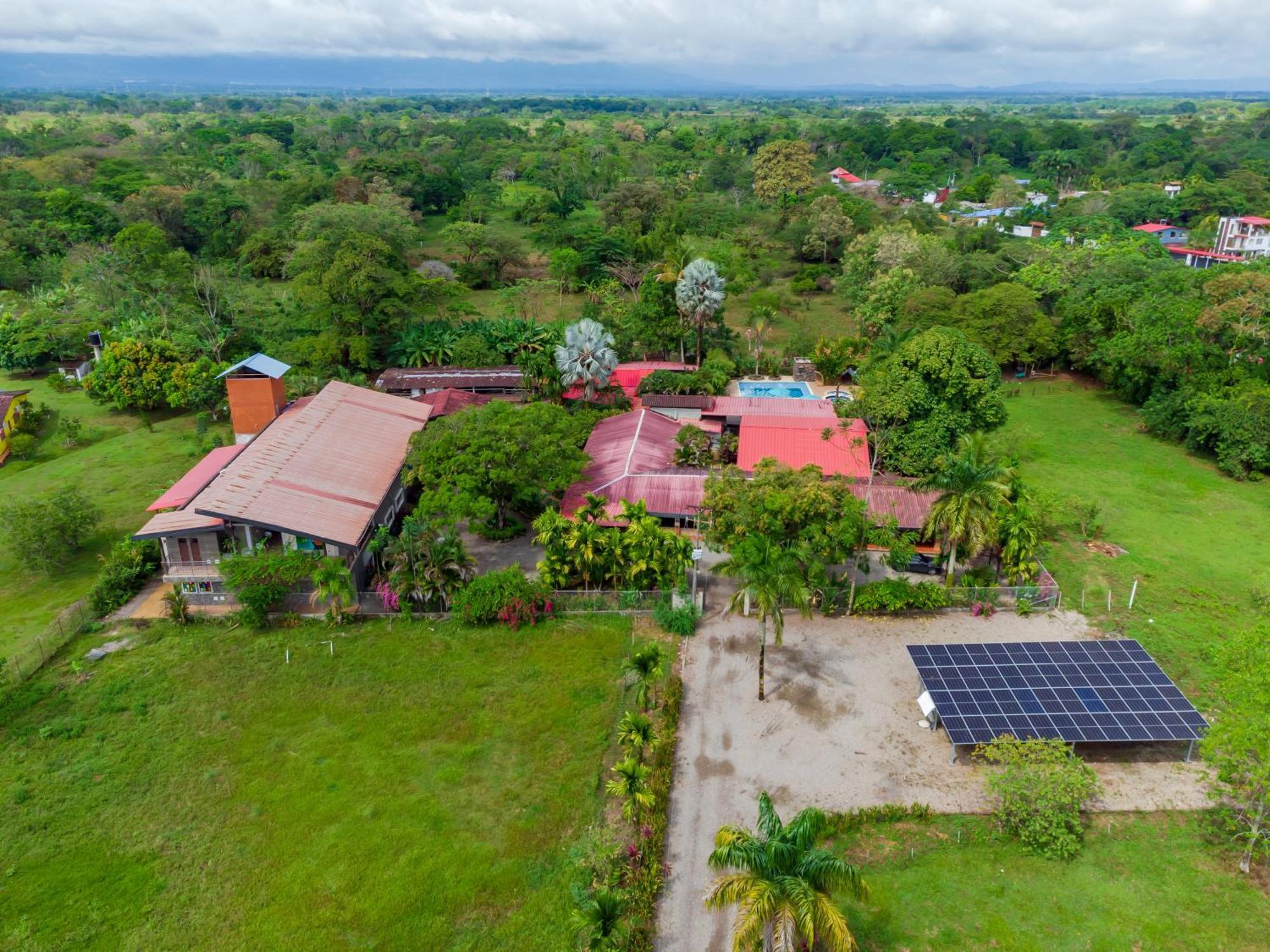 Nq Hotel Orinoquia Granja Campo Alegre エクステリア 写真