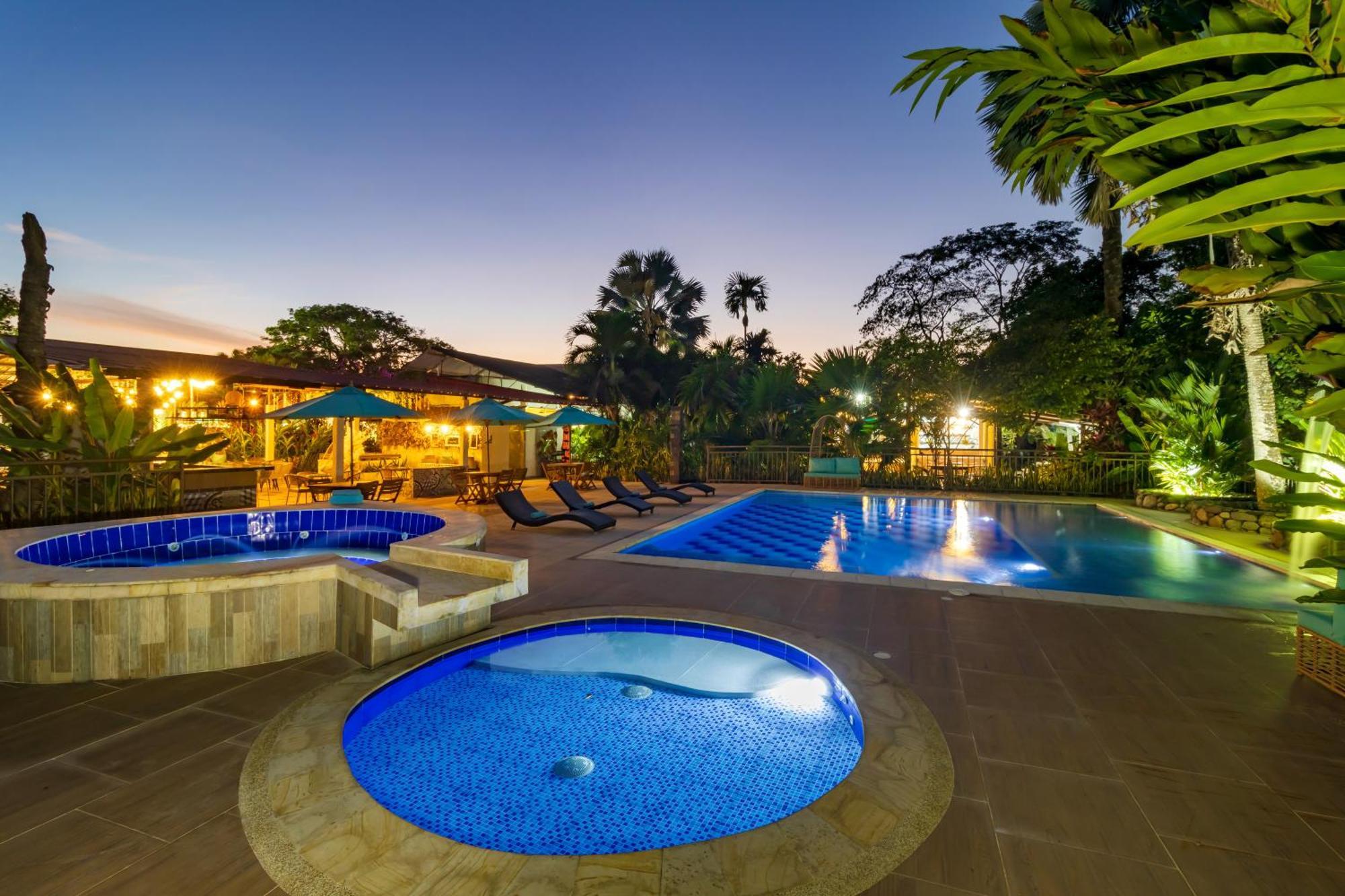 Nq Hotel Orinoquia Granja Campo Alegre エクステリア 写真