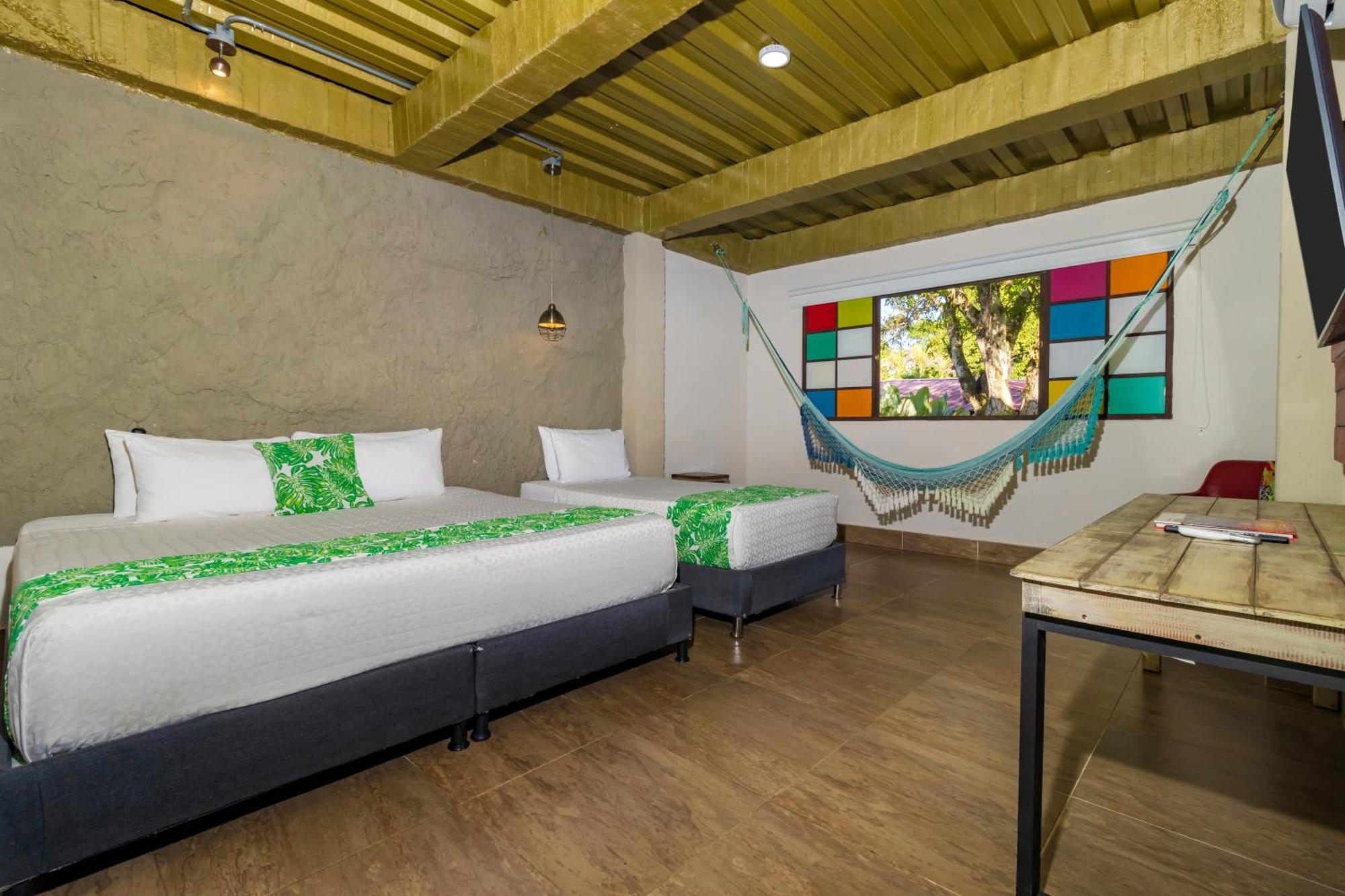 Nq Hotel Orinoquia Granja Campo Alegre エクステリア 写真