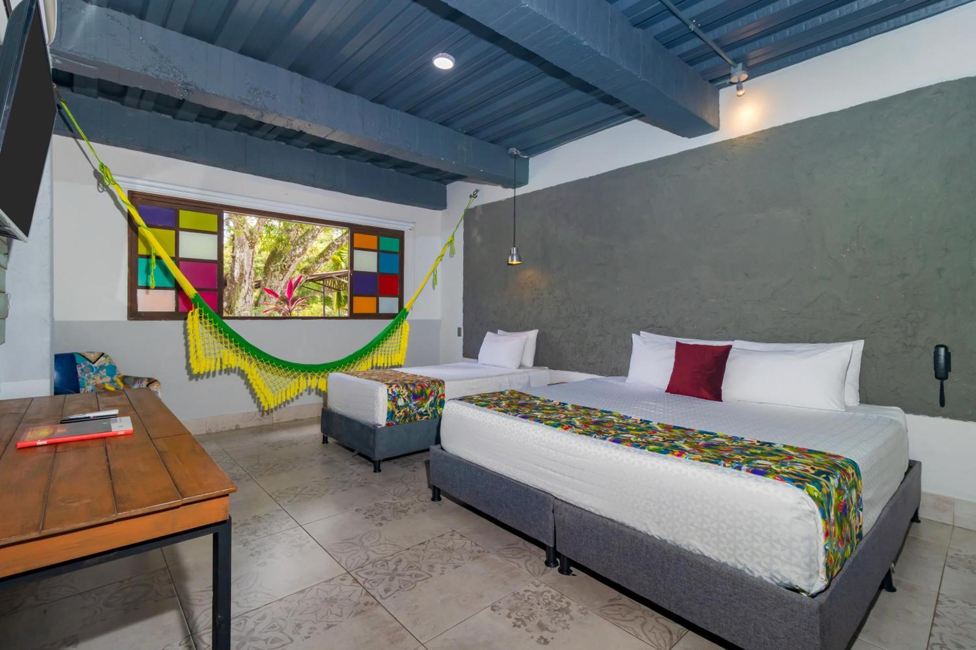 Nq Hotel Orinoquia Granja Campo Alegre エクステリア 写真