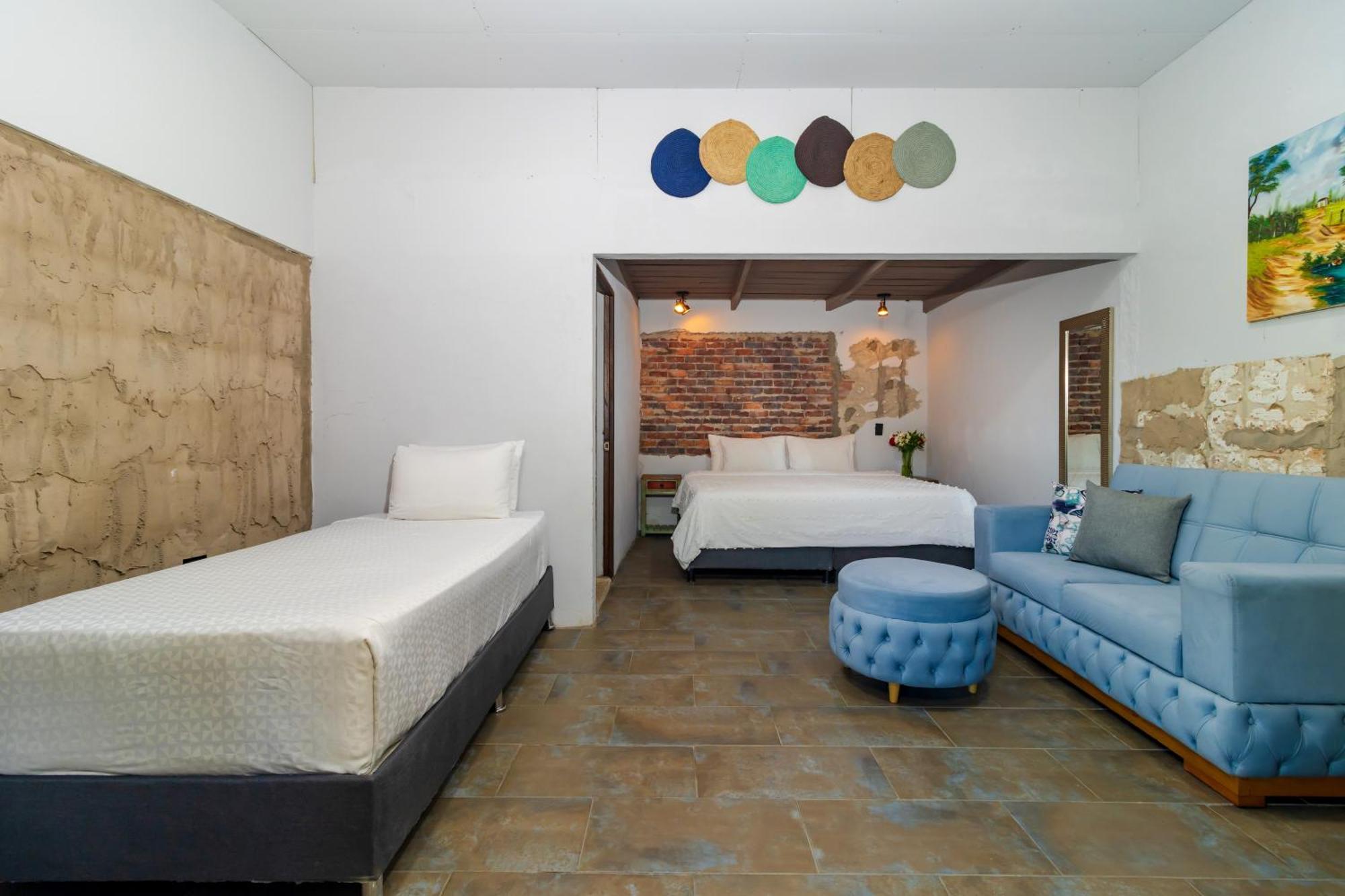 Nq Hotel Orinoquia Granja Campo Alegre エクステリア 写真